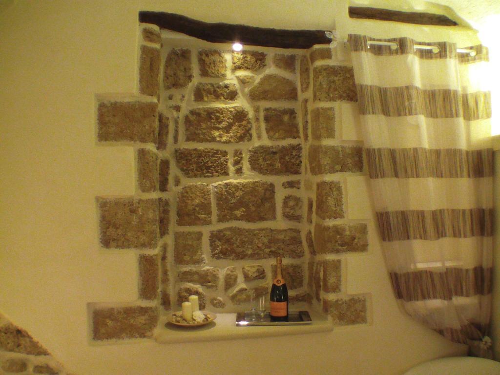 La Grotta Bed and Breakfast Mesagne Εξωτερικό φωτογραφία